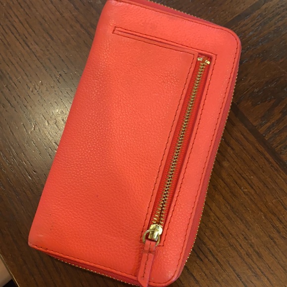 Fossil RFID Zip Around Clutch WAllet - Picture 2 of 3